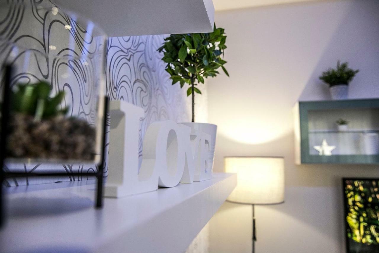 Downtown Dream Apartmans แซแก็ด ภายนอก รูปภาพ